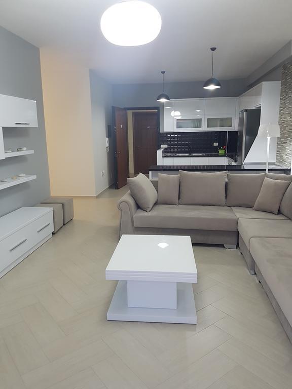 Modern Cozy Apartment Seaview Вльора Екстер'єр фото