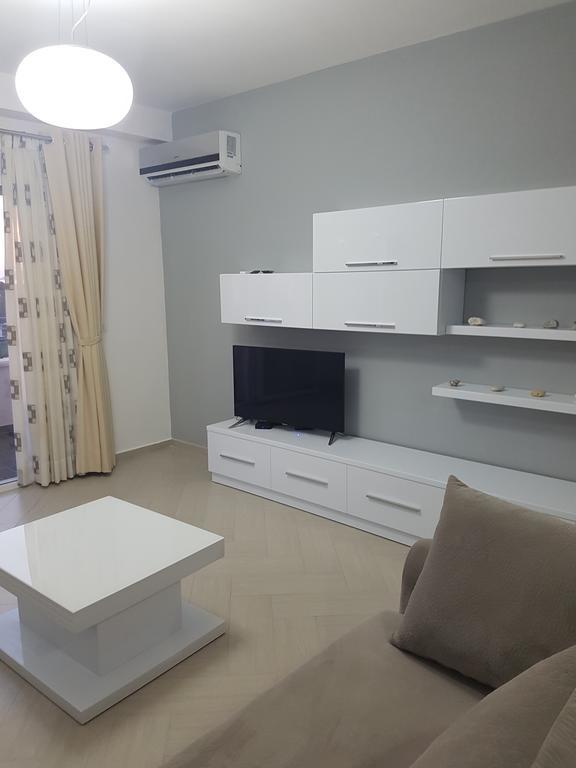 Modern Cozy Apartment Seaview Вльора Екстер'єр фото