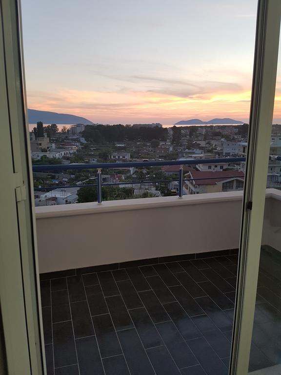 Modern Cozy Apartment Seaview Вльора Екстер'єр фото