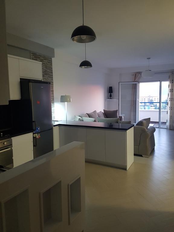 Modern Cozy Apartment Seaview Вльора Екстер'єр фото