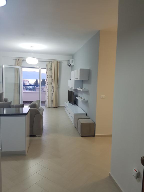 Modern Cozy Apartment Seaview Вльора Екстер'єр фото