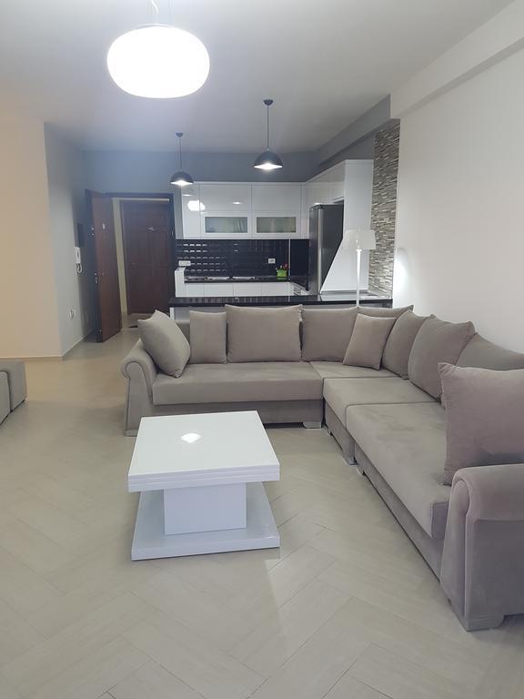 Modern Cozy Apartment Seaview Вльора Екстер'єр фото