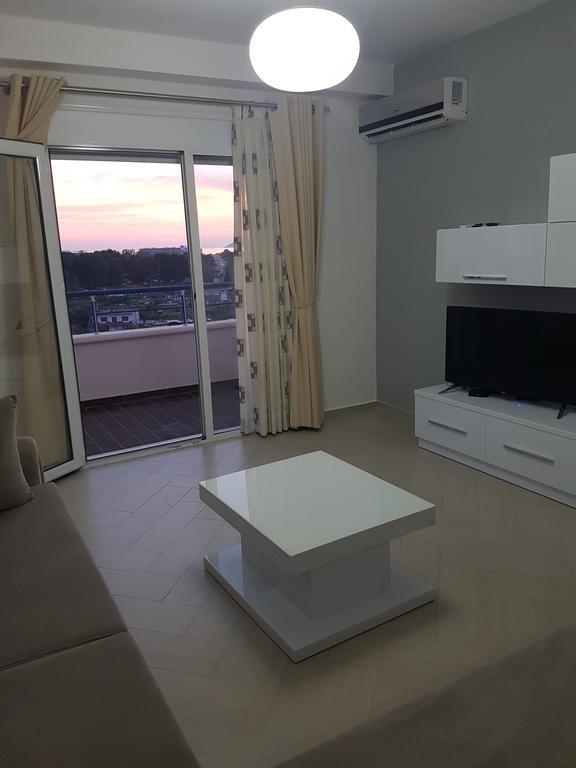 Modern Cozy Apartment Seaview Вльора Екстер'єр фото