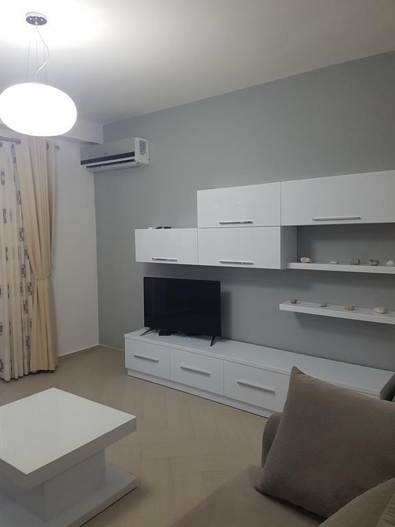 Modern Cozy Apartment Seaview Вльора Екстер'єр фото