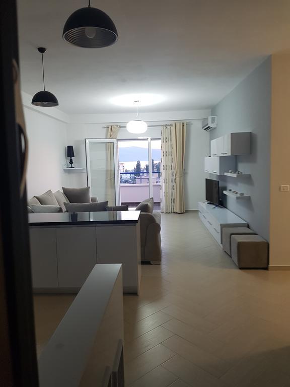 Modern Cozy Apartment Seaview Вльора Екстер'єр фото